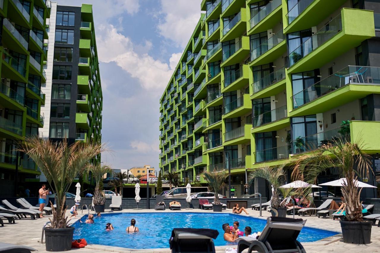 Royale Sundance Studio 7 Beach Spa & Pool Mamaia Nord المظهر الخارجي الصورة