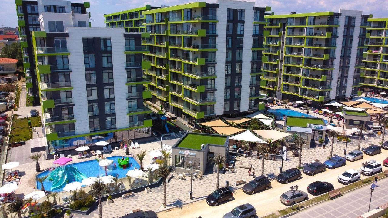 Royale Sundance Studio 7 Beach Spa & Pool Mamaia Nord المظهر الخارجي الصورة